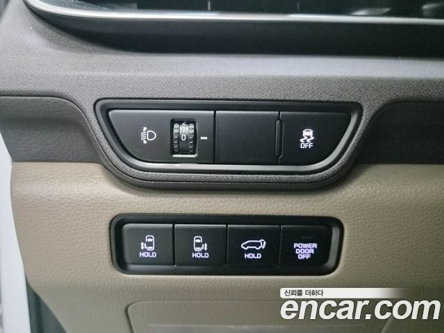 Kia Carnival (IV) HEV 9seater Nobless 2026 — фото 4