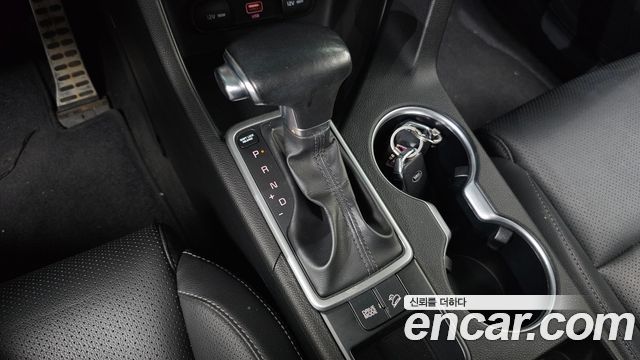 Kia Sportage The Bold Diesel 2.0 2WD Trendy 2020 — фото 9