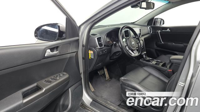 Kia Sportage The Bold Diesel 2.0 2WD Trendy 2020 — фото 10