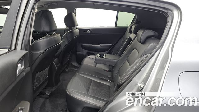 Kia Sportage The Bold Diesel 2.0 2WD Trendy 2020 — фото 12