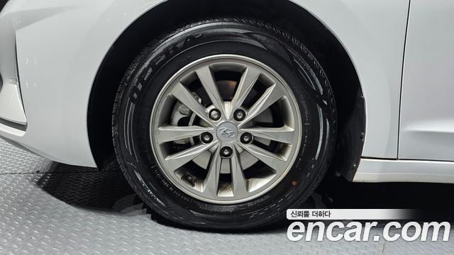 Hyundai Avante (AD) 1.6 Smart 2019 — фото 5