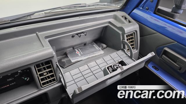 Chevrolet Damas 2-Seater Panel-Van DLX 2015 — фото 28