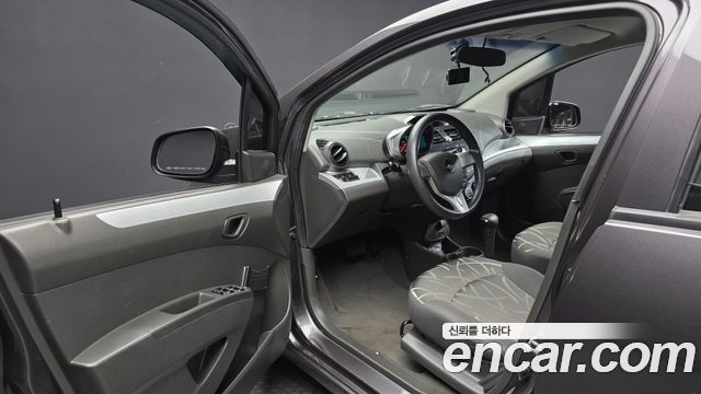 Chevrolet Spark LS Standard 2014 — фото 10