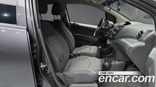Chevrolet Spark LS Standard 2014 — фото 11