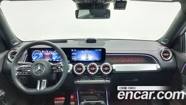 Mercedes-Benz EQB (X243) EQB300 4MATIC AMG Line 2025 — фото 7