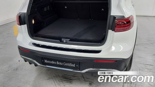 Mercedes-Benz EQB (X243) EQB300 4MATIC AMG Line 2025 — фото 15