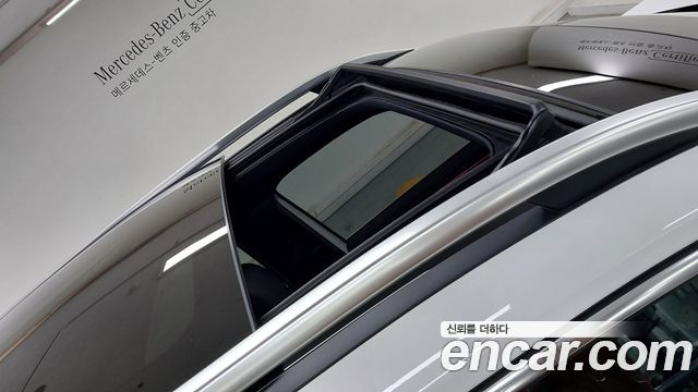 Mercedes-Benz EQB (X243) EQB300 4MATIC AMG Line 2025 — фото 16