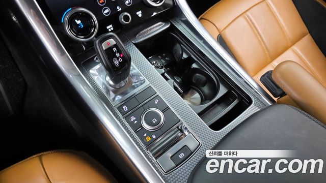 Land Rover Range Rover Sport (II) 3.0 SDV6 HSE Dynamic 2019 — фото 9