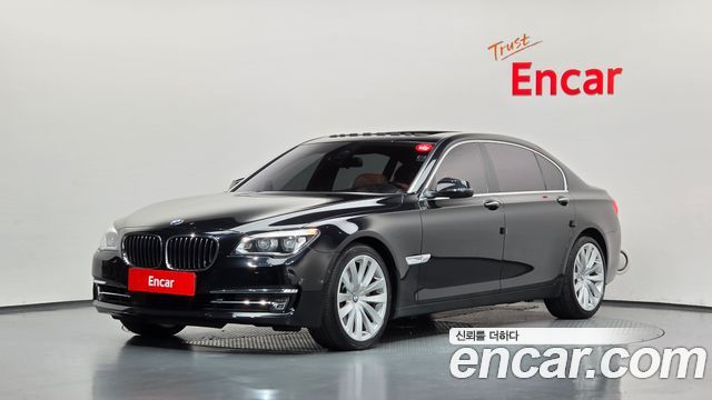 BMW 7 Series (F01) 750Li xDrive Individual