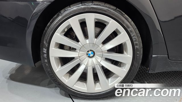 BMW 7 Series (F01) 750Li xDrive Individual 2015 — фото 5