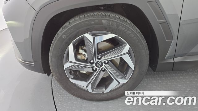 Hyundai Tucson (NX4) Gasoline 1.6 Turbo 2WD Inspiration 2023 — фото 5