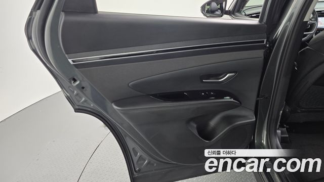 Hyundai Tucson (NX4) Gasoline 1.6 Turbo 2WD Inspiration 2023 — фото 31