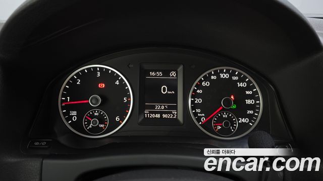 Volkswagen Tiguan 2.0 TDI Comfort 5N 2015 — фото 8