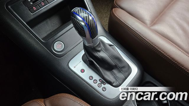 Volkswagen Tiguan 2.0 TDI Comfort 5N 2015 — фото 9