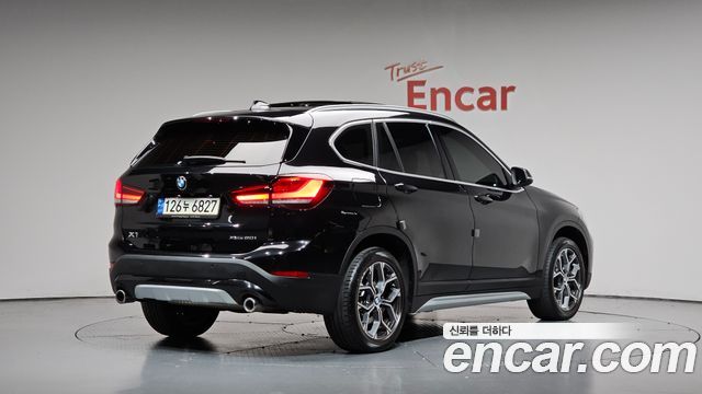 BMW X1 (F48) xDrive 20i xLine 2021 — фото 2