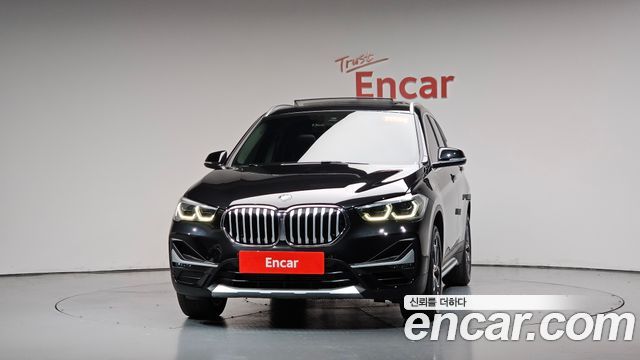 BMW X1 (F48) xDrive 20i xLine 2021 — фото 3