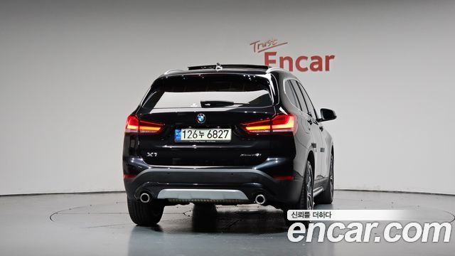 BMW X1 (F48) xDrive 20i xLine 2021 — фото 4