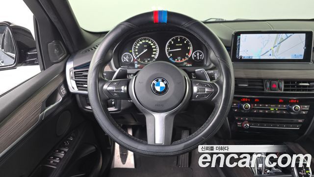 BMW X5 (F15) xDrive 40d 2015 — фото 13