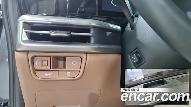 Hyundai Grandeur (GN7) 2,5 Gasoline 2WD Exclusive 2025 — фото 21