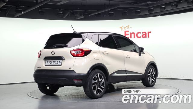Renault Korea QM3 RE 2016 — фото 2