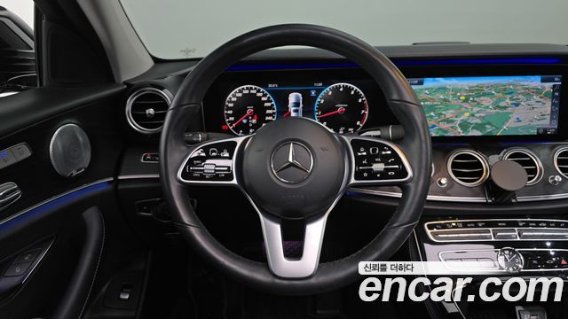 Mercedes-Benz E-Class (W213) E300 4MATIC Avnatgarde 2019 — фото 15