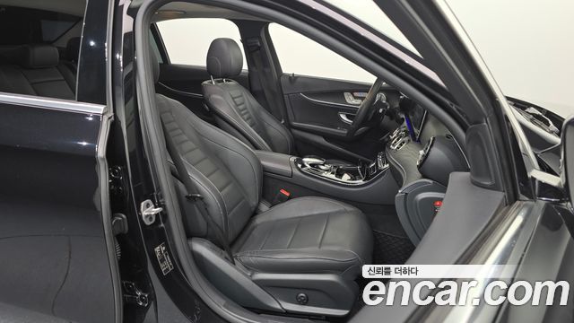 Mercedes-Benz E-Class (W213) E300 4MATIC Avnatgarde 2019 — фото 26
