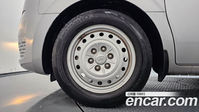 Hyundai Staria Cargo 3-Seater Smart 2022 — фото 5