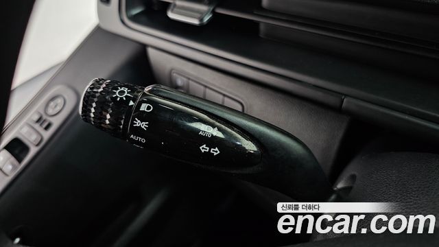 Hyundai Staria Cargo 3-Seater Smart 2022 — фото 18
