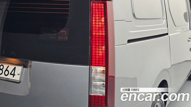 Hyundai Staria Cargo 3-Seater Smart 2022 — фото 23