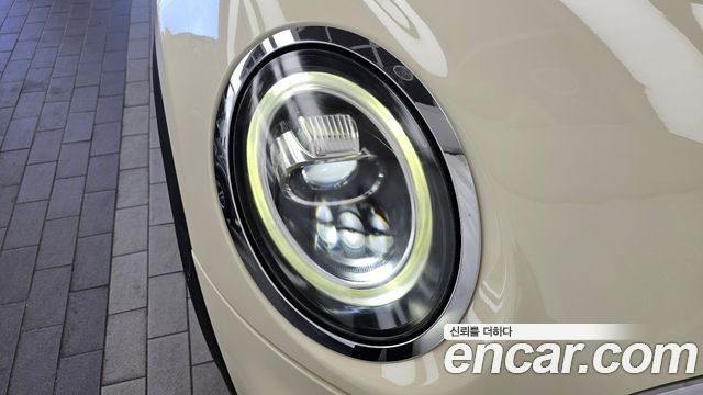 MINI Cooper 5Door HIGH 3rd 2020 — фото 22
