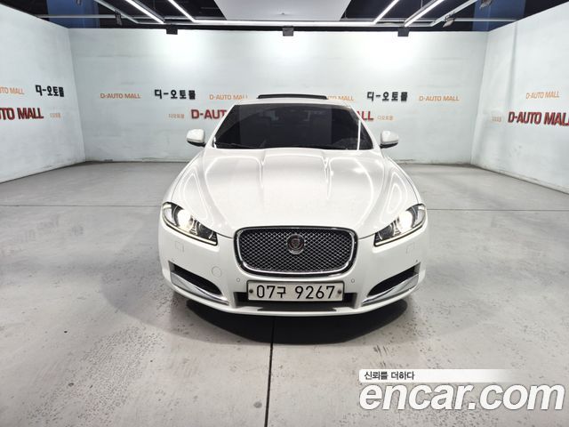 Jaguar XF 2.2D Luxury X250 2015 — фото 2