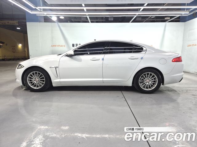 Jaguar XF 2.2D Luxury X250 2015 — фото 3