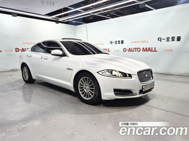 Jaguar XF 2.2D Luxury X250 2015 — фото 5