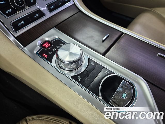 Jaguar XF 2.2D Luxury X250 2015 — фото 20