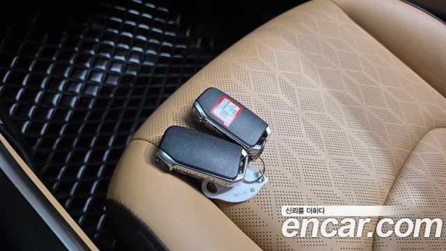 Kia Carnival (IV) Diesel 9-Seater Prestige 2023 — фото 15