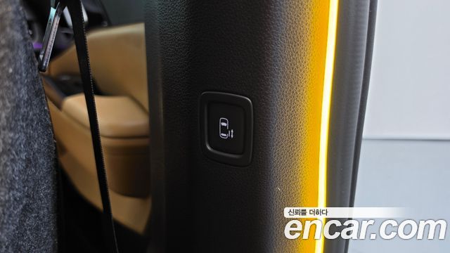 Kia Carnival (IV) Diesel 9-Seater Prestige 2023 — фото 31
