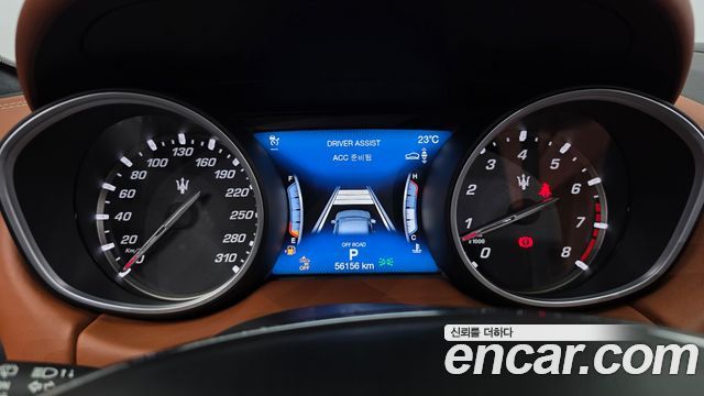 Maserati Levante 3.0 AWD GranLusso 2020 — фото 8