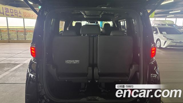 Toyota Alphard (IV) 2.5 HEV Executive AWD 2024 — фото 17