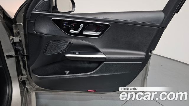 Mercedes-Benz C-Class (W206) C200 AMG Line 2024 — фото 25
