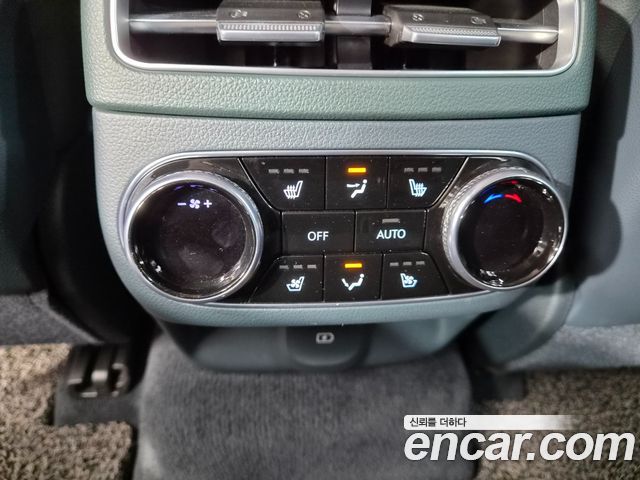Genesis Electrified (GV70) e-AWD 2022 — фото 22