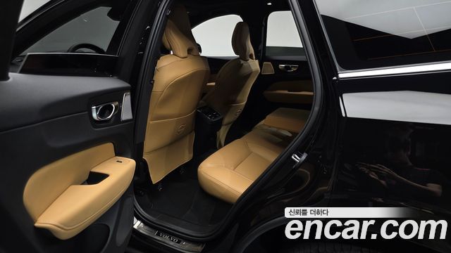 Volvo XC60 (II) B6 Ultra Bright 2025 — фото 26