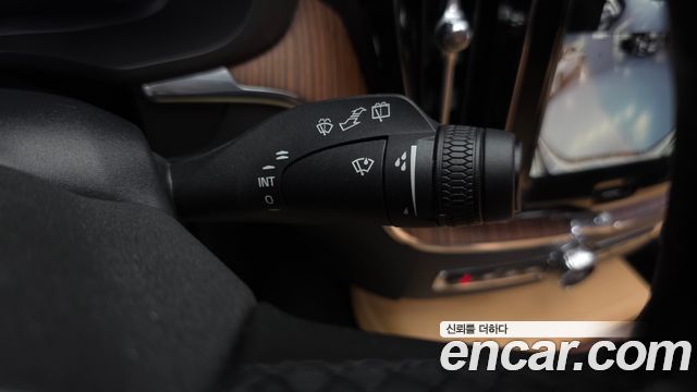 Volvo XC60 (II) B6 Ultra Bright 2025 — фото 34