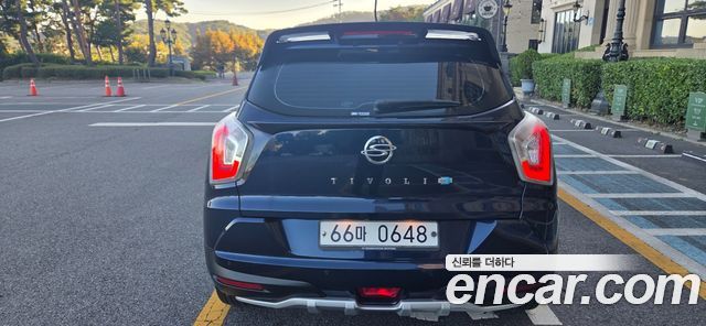 KG Mobility (SsangYong) Tivoli Diesel LX 2WD 2016 — фото 4