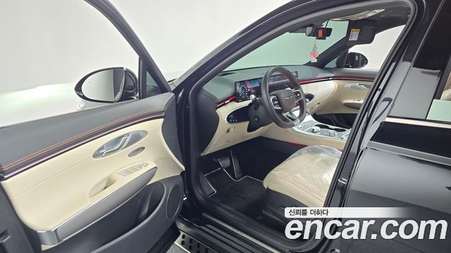 Genesis GV70 2.5T Gasoline AWD 2025 — фото 10