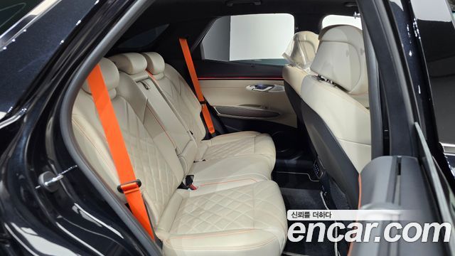 Genesis GV70 2.5T Gasoline AWD 2025 — фото 15