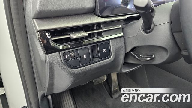 Kia Sportage (V) LPG 2.0 2WD Prestige 2025 — фото 27
