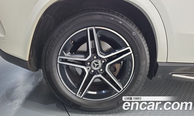 Mercedes-Benz GLE-Class (W167) GLE450 4MATIC 2019 — фото 5
