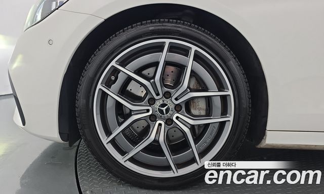 Mercedes-Benz E-Class (W213) E220d 4MATIC AMG Line 2021 — фото 5