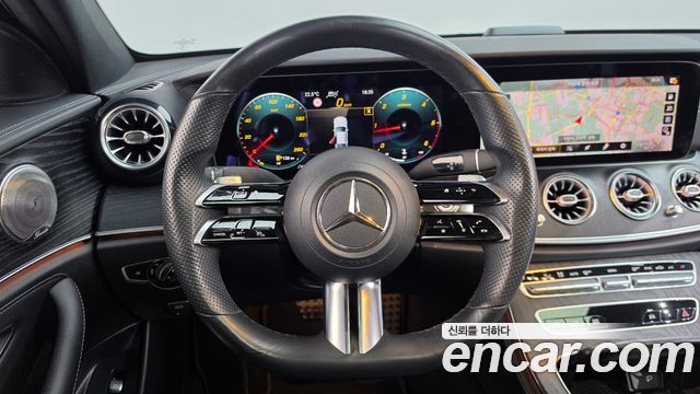 Mercedes-Benz E-Class (W213) E220d 4MATIC AMG Line 2021 — фото 13