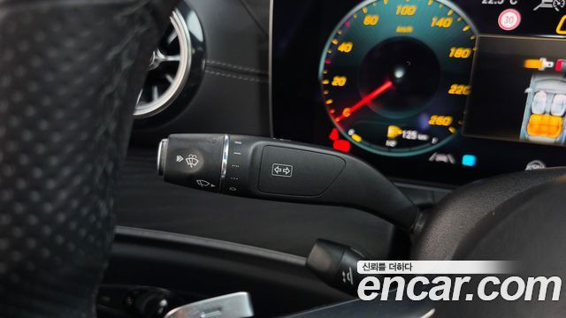 Mercedes-Benz E-Class (W213) E220d 4MATIC AMG Line 2021 — фото 27